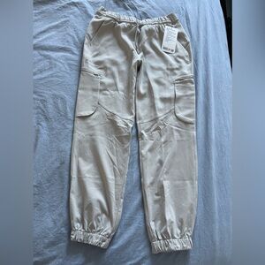 NWT lululemon Relaxed MR Cargo Pant